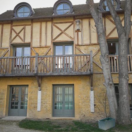 Hotel Le Fruit Defendu Rueil-Malmaison Exterior foto